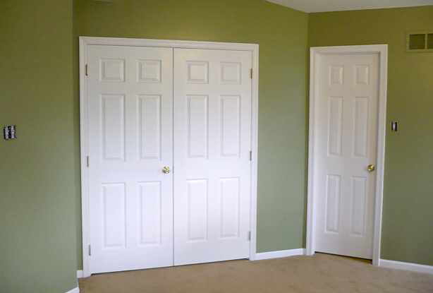 painting interior doors color